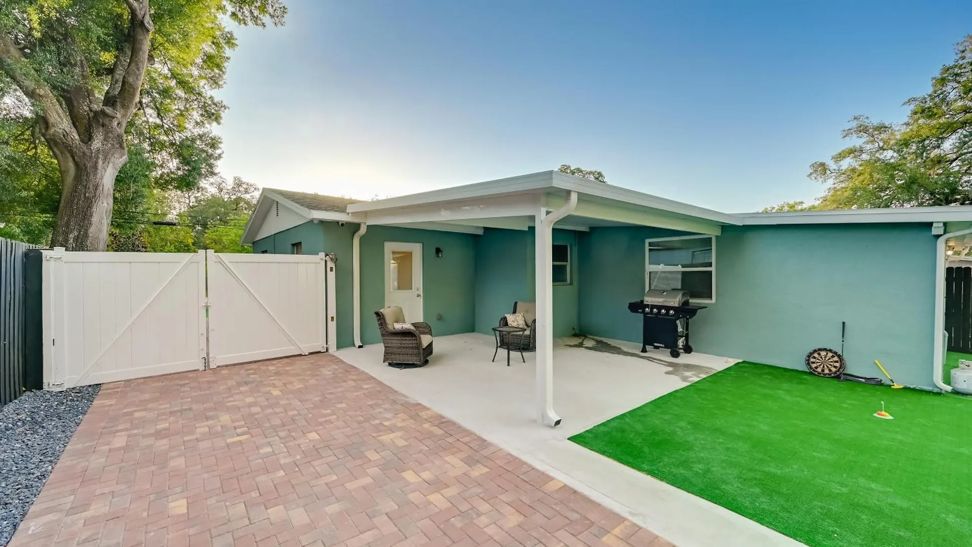 Tampa Vacation Rental About 3 Mi To Busch Gardens! 0*,