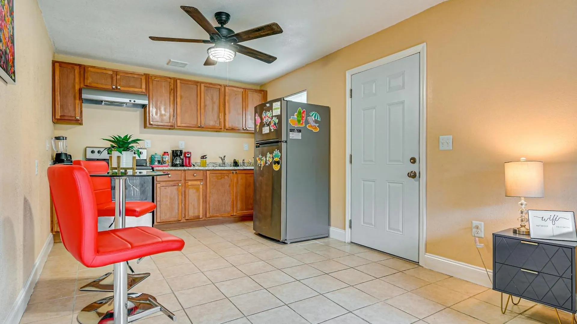 Tampa Vacation Rental About 3 Mi To Busch Gardens!